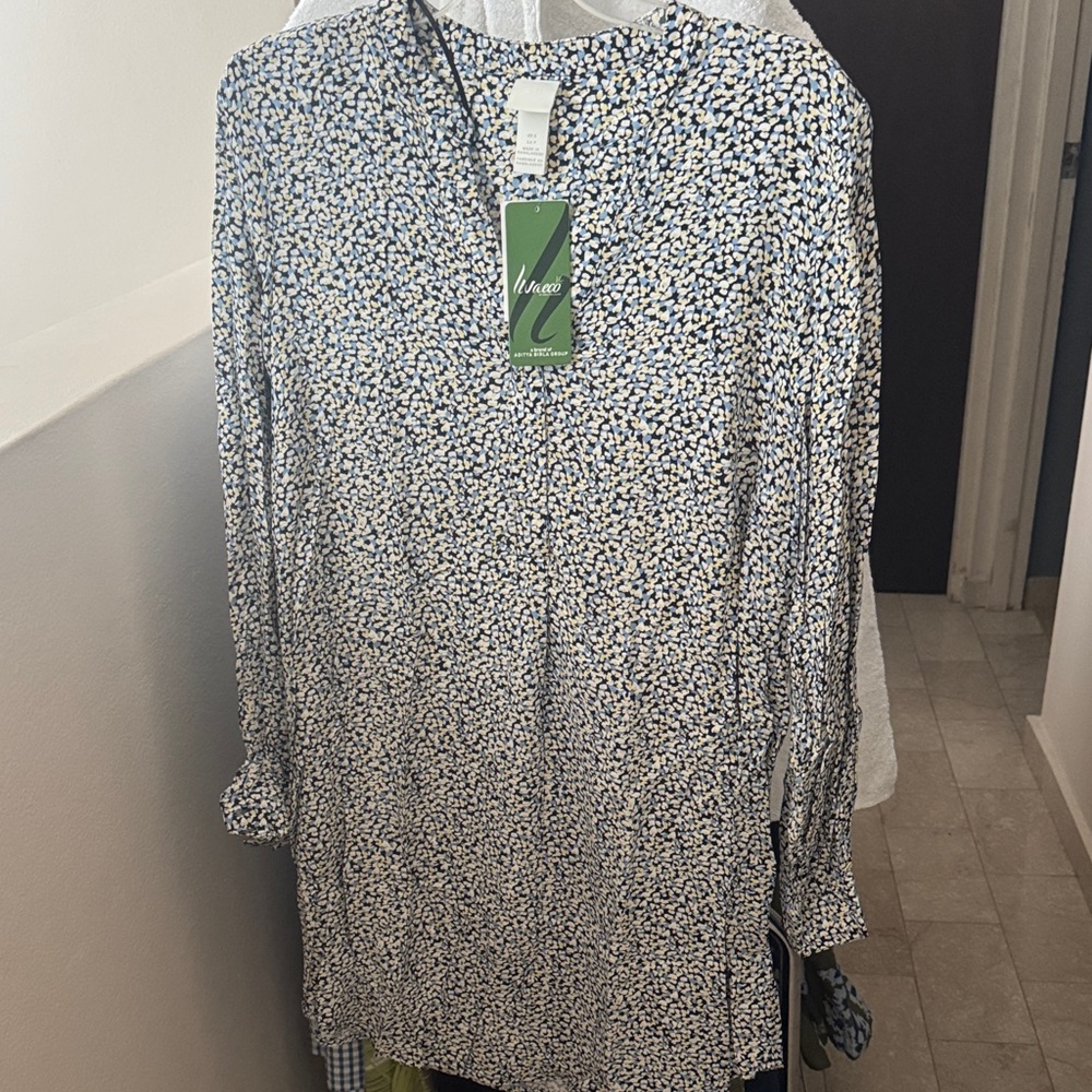 H&M Blue and White Patterned Dress